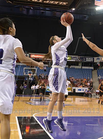 Thumbnail 2 in Florin vs. Sacramento (CIF SJS D2 Final) photogallery.
