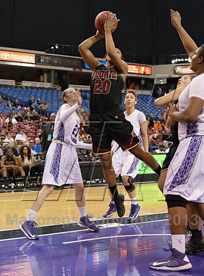 Thumbnail 1 in Florin vs. Sacramento (CIF SJS D2 Final) photogallery.