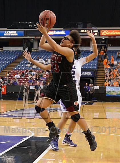 Thumbnail 3 in Florin vs. Sacramento (CIF SJS D2 Final) photogallery.