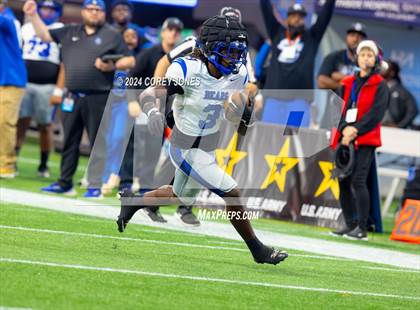 Thumbnail 2 in Burke County vs Carver (GHSA 2A State Championship Final) photogallery.