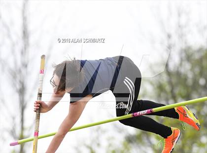 Thumbnail 3 in Royal Comet Invitational photogallery.