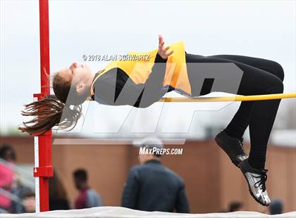 Thumbnail 3 in Royal Comet Invitational photogallery.