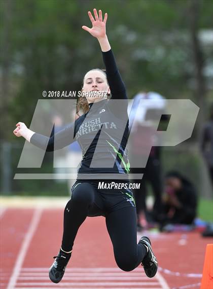 Thumbnail 2 in Royal Comet Invitational photogallery.