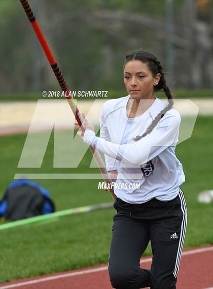 Thumbnail 2 in Royal Comet Invitational photogallery.
