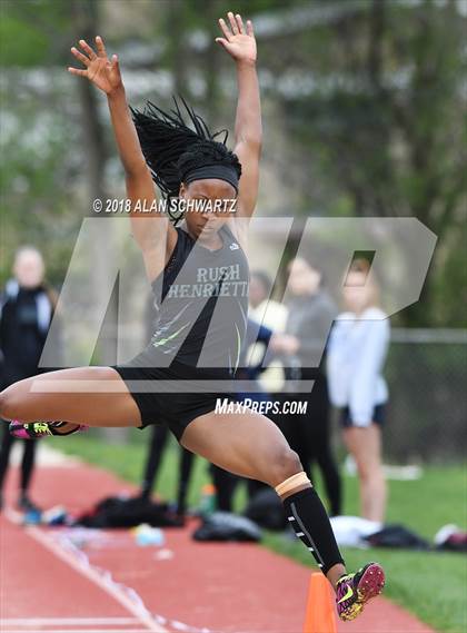 Thumbnail 2 in Royal Comet Invitational photogallery.
