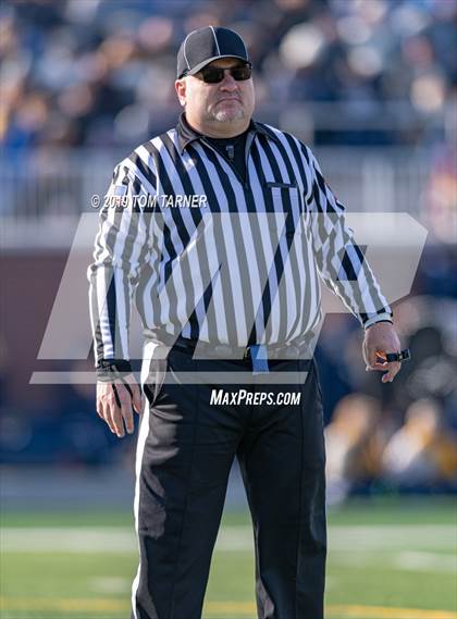 Thumbnail 3 in St. Rita @ Sterling (IHSA 5A 2nd Round Playoff) photogallery.