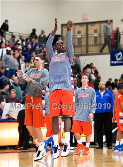 Thumbnail 3 in Bishop Gorman vs. Lincoln (Les Schwab Invitational 2010) photogallery.