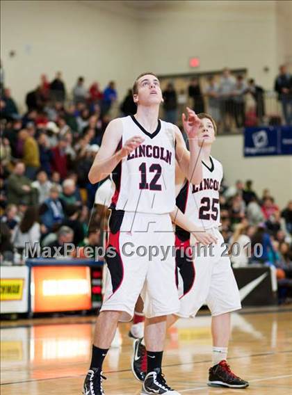 Thumbnail 3 in Bishop Gorman vs. Lincoln (Les Schwab Invitational 2010) photogallery.