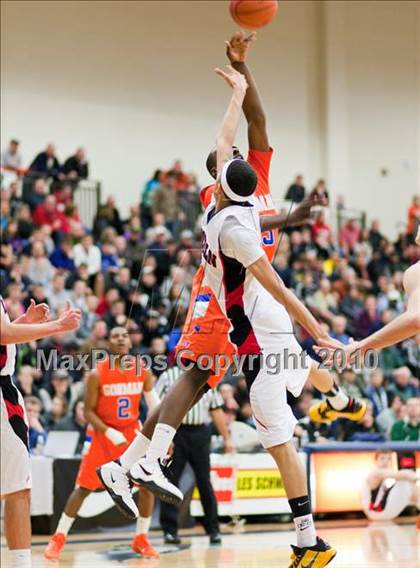 Thumbnail 1 in Bishop Gorman vs. Lincoln (Les Schwab Invitational 2010) photogallery.