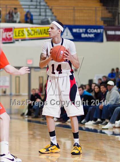Thumbnail 1 in Bishop Gorman vs. Lincoln (Les Schwab Invitational 2010) photogallery.