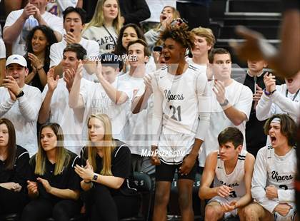 Thumbnail 3 in Vandegrift vs. Langham Creek (UIL Class 6A District Playoff) photogallery.