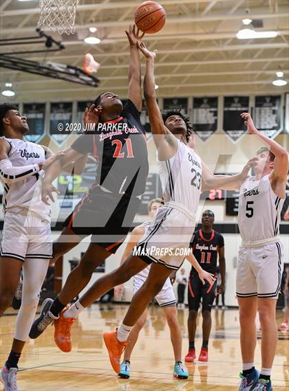 Thumbnail 3 in Vandegrift vs. Langham Creek (UIL Class 6A District Playoff) photogallery.