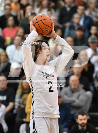 Thumbnail 3 in Vandegrift vs. Langham Creek (UIL Class 6A District Playoff) photogallery.