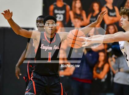 Thumbnail 2 in Vandegrift vs. Langham Creek (UIL Class 6A District Playoff) photogallery.