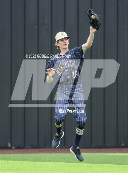 Thumbnail 2 in Crandall vs New Diana photogallery.