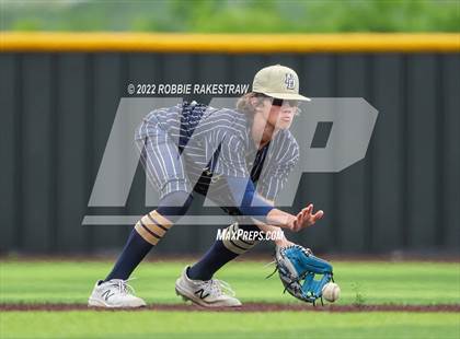 Thumbnail 3 in Crandall vs New Diana photogallery.