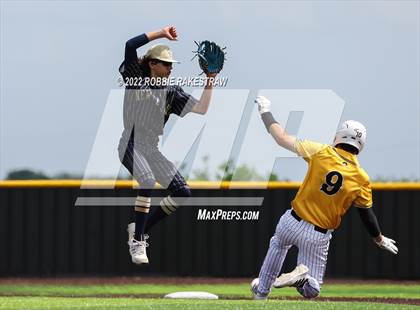 Thumbnail 3 in Crandall vs New Diana photogallery.