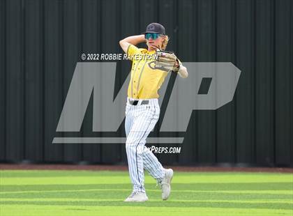 Thumbnail 2 in Crandall vs New Diana photogallery.