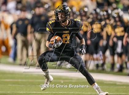 Thumbnail 2 in Prairie Grove vs. Nashville (AAA 4A Final) photogallery.