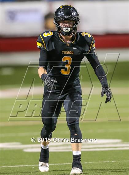 Thumbnail 1 in Prairie Grove vs. Nashville (AAA 4A Final) photogallery.