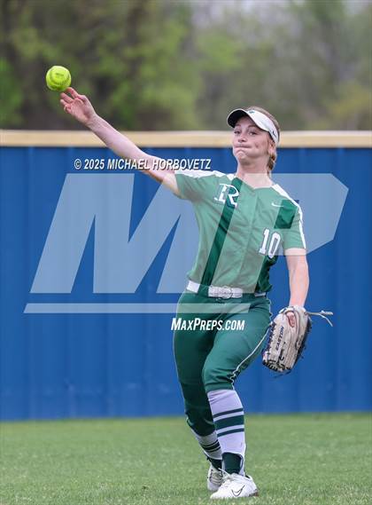 Thumbnail 2 in Reedy @ Wakeland photogallery.