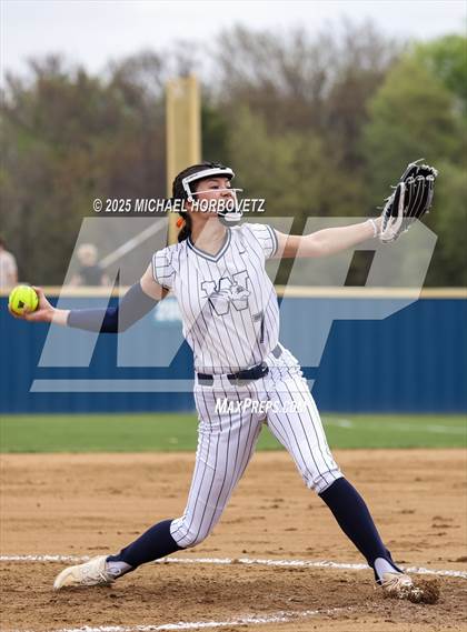 Thumbnail 3 in Reedy @ Wakeland photogallery.