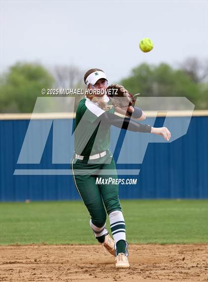 Thumbnail 2 in Reedy @ Wakeland photogallery.