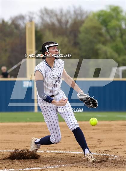 Thumbnail 1 in Reedy @ Wakeland photogallery.