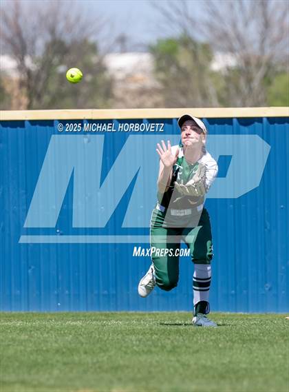 Thumbnail 2 in Reedy @ Wakeland photogallery.