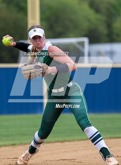 Thumbnail 3 in Reedy @ Wakeland photogallery.