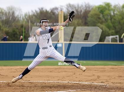 Thumbnail 1 in Reedy @ Wakeland photogallery.