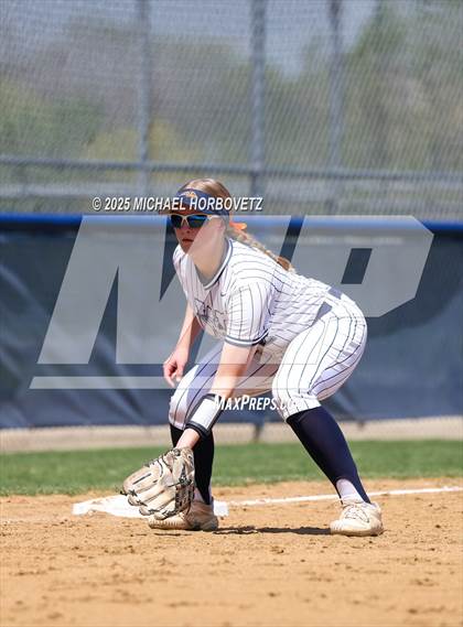 Thumbnail 2 in Reedy @ Wakeland photogallery.