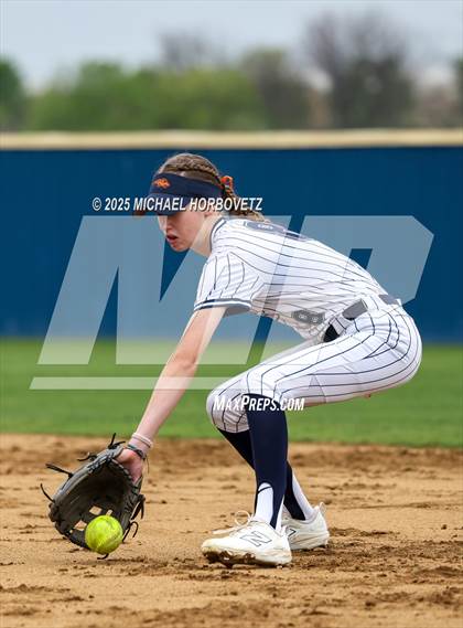 Thumbnail 2 in Reedy @ Wakeland photogallery.
