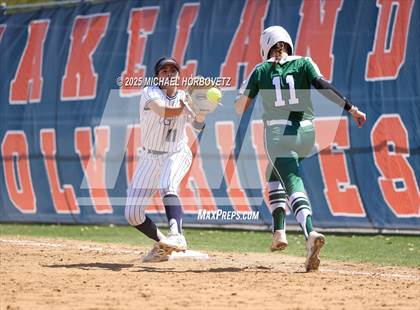 Thumbnail 2 in Reedy @ Wakeland photogallery.