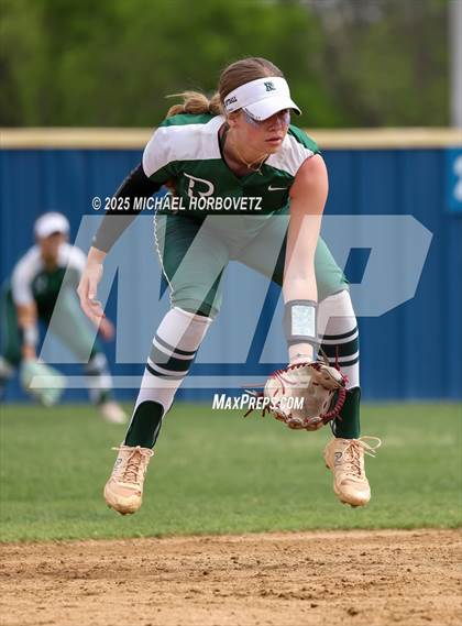 Thumbnail 2 in Reedy @ Wakeland photogallery.