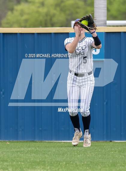 Thumbnail 3 in Reedy @ Wakeland photogallery.