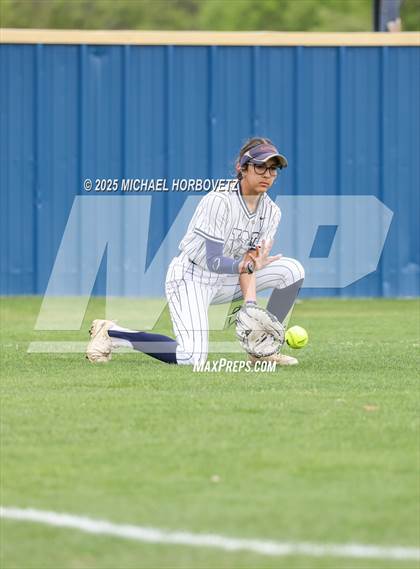 Thumbnail 3 in Reedy @ Wakeland photogallery.