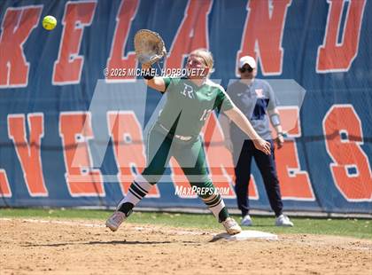 Thumbnail 1 in Reedy @ Wakeland photogallery.