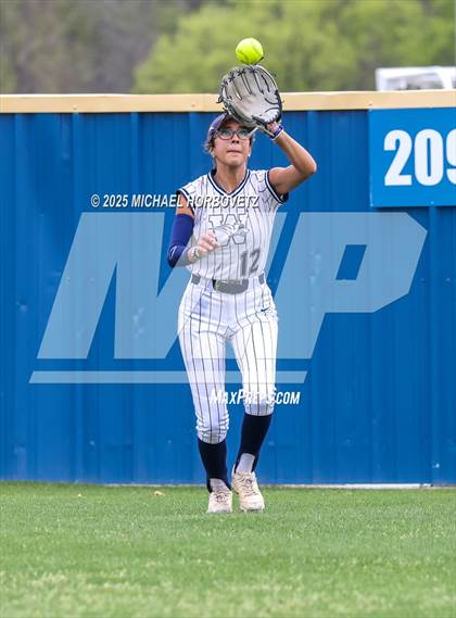 Thumbnail 1 in Reedy @ Wakeland photogallery.