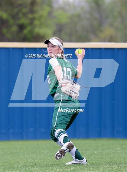 Thumbnail 1 in Reedy @ Wakeland photogallery.