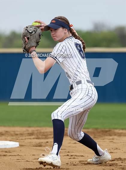 Thumbnail 3 in Reedy @ Wakeland photogallery.