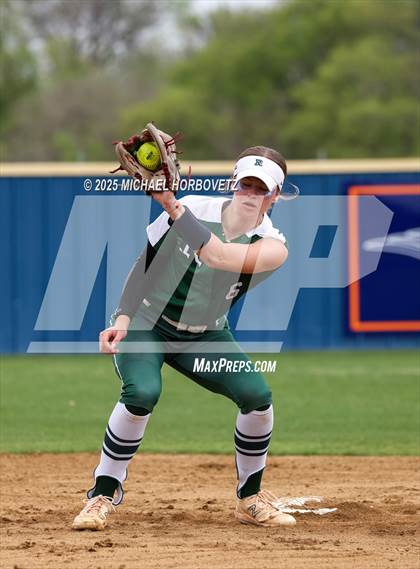 Thumbnail 3 in Reedy @ Wakeland photogallery.