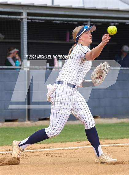 Thumbnail 3 in Reedy @ Wakeland photogallery.