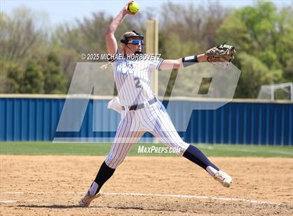Thumbnail 3 in Reedy @ Wakeland photogallery.