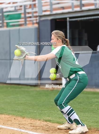 Thumbnail 1 in Reedy @ Wakeland photogallery.