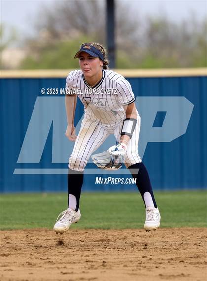 Thumbnail 3 in Reedy @ Wakeland photogallery.