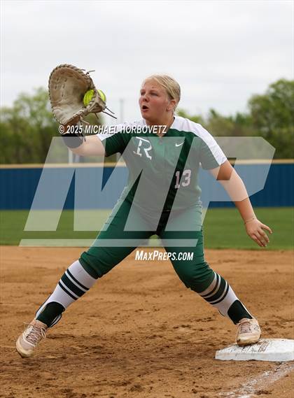 Thumbnail 2 in Reedy @ Wakeland photogallery.