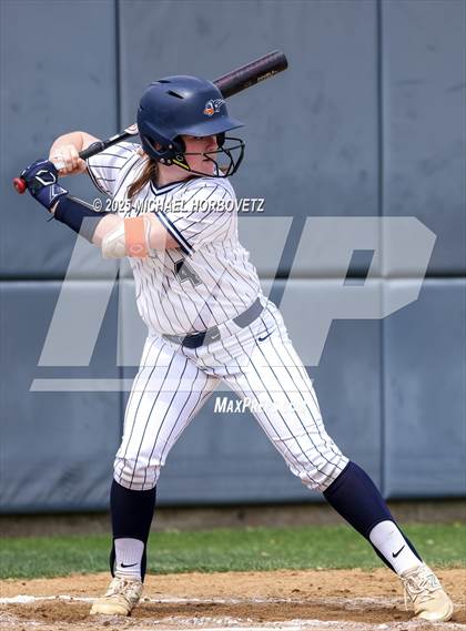 Thumbnail 1 in Reedy @ Wakeland photogallery.