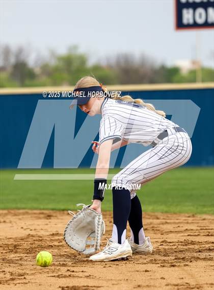 Thumbnail 3 in Reedy @ Wakeland photogallery.