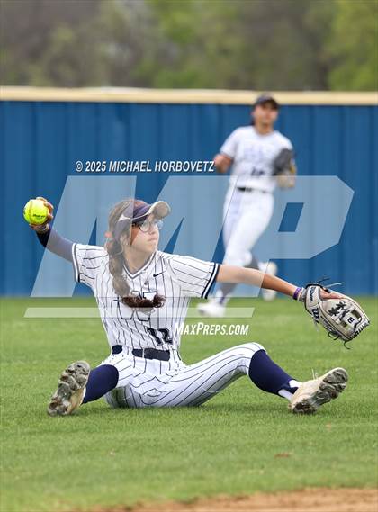 Thumbnail 1 in Reedy @ Wakeland photogallery.